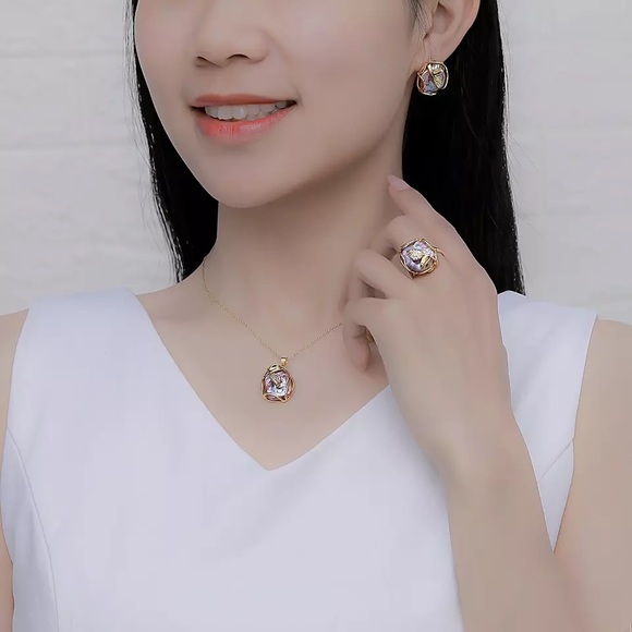 Authentic freshwater baroque pearl jewelry set: necklace & earrings & ring set - Picture 9 of 10